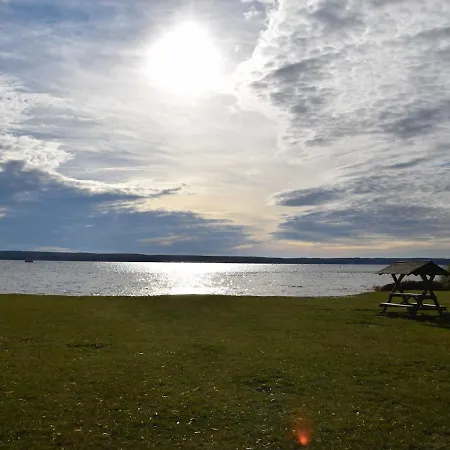 Plau Am See, Direkt Am Wasser Feriehus